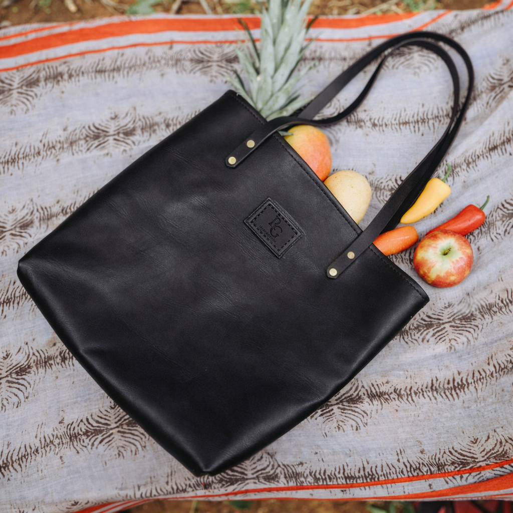 The MANEO Tote