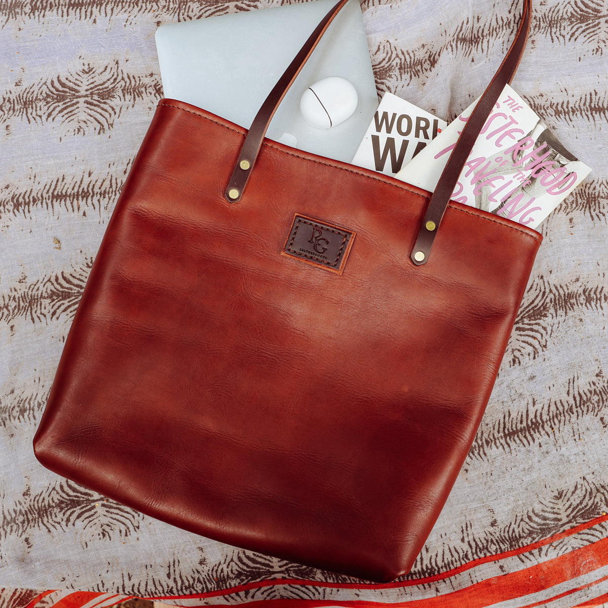 The MANEO Tote